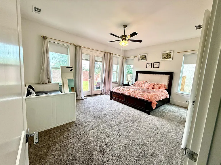 4878 Limousine Ln — Photo 6