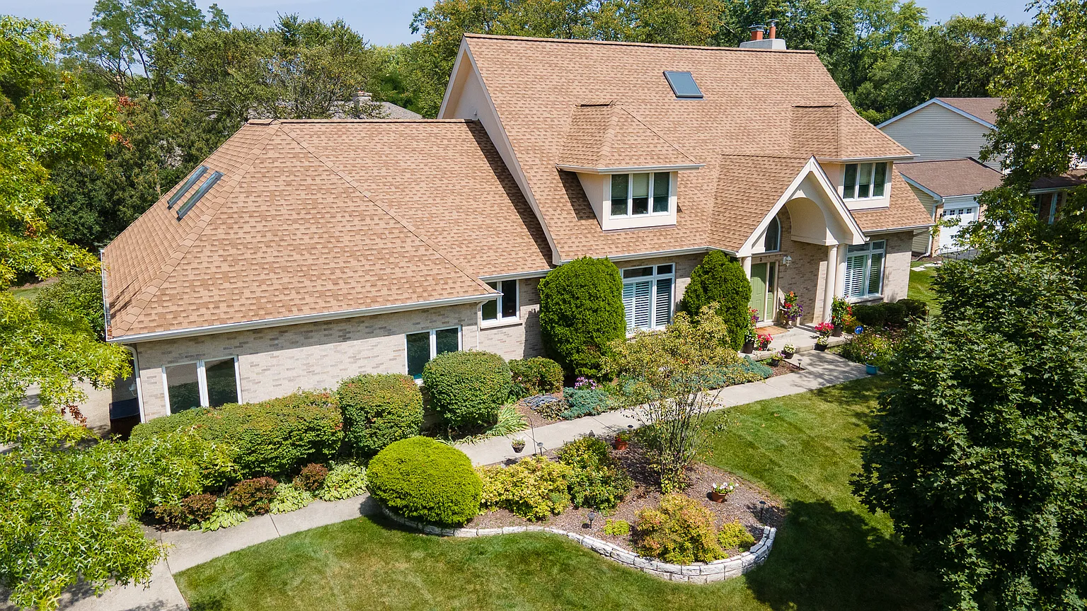 2 Cornell Dr photo 1