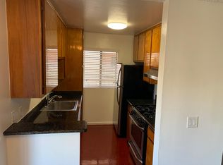 1061 Raymond Ave APT 202, Long Beach, CA 90804