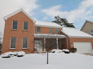 6162 Maxton Pl, Worthington, OH 43085