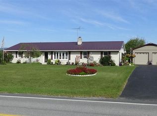 413 Green Spring Rd, Newville, PA 17241