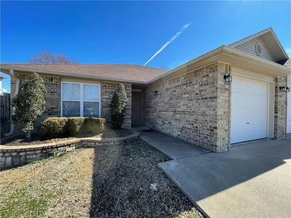 2571 Mia Pl, Springdale, AR 72764