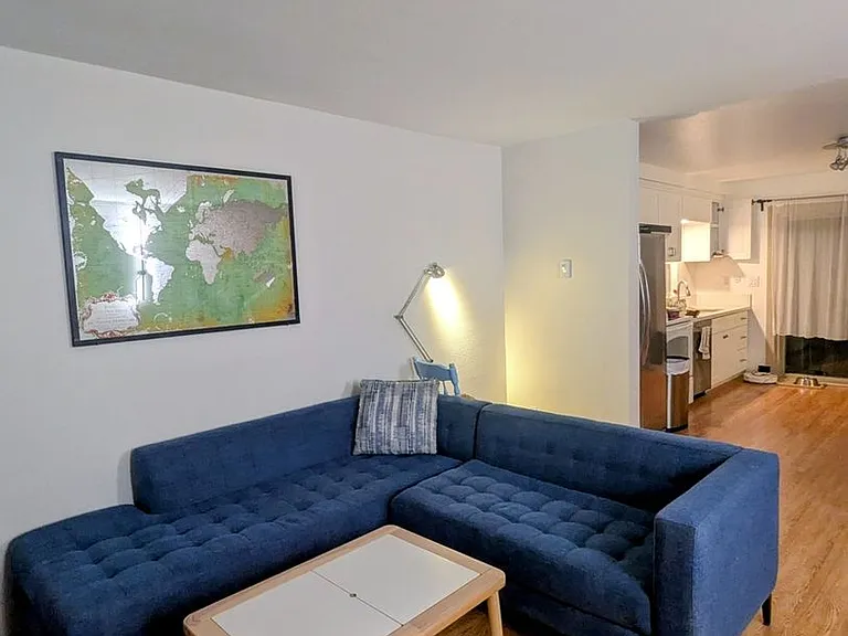 8750 Villa La Jolla Dr #71 — Photo 4