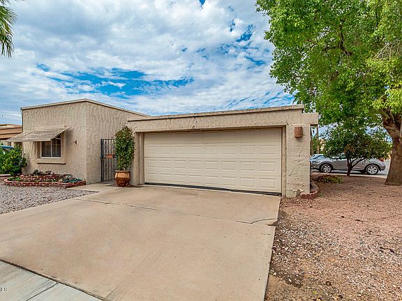 3rd image of 1777 N Terrace Cir