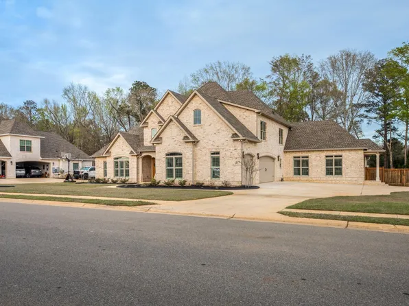 217 Bristleleaf Path, Kathleen, GA 31047