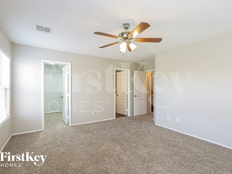 9120 Patrick Henry Ave — Photo 9