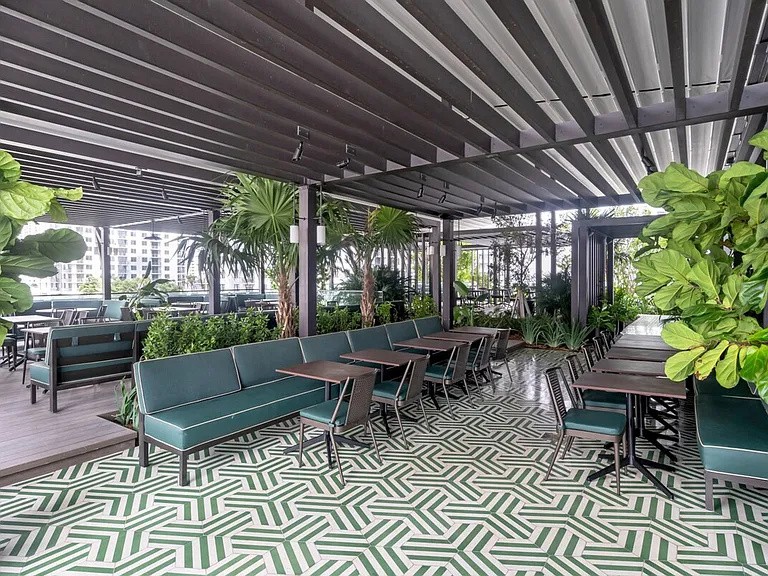 Building's Lounge