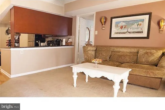 2 bed, 1067 sqft, $2,250 — Photo 1