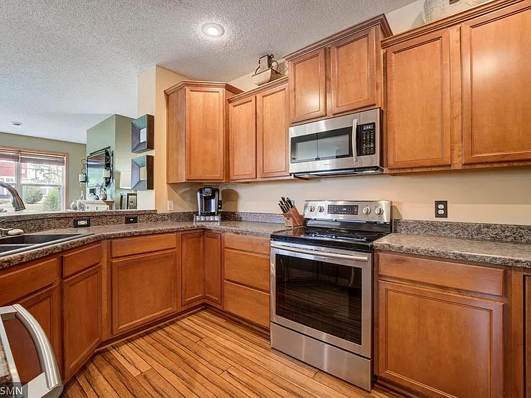 3406 Hazel Trl #F — Photo 9
