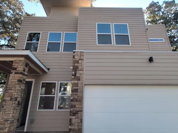 2870 Randall St, East Pt, GA 30344