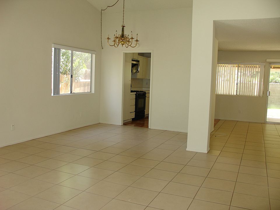 1st image of 27568 Pamplico Dr