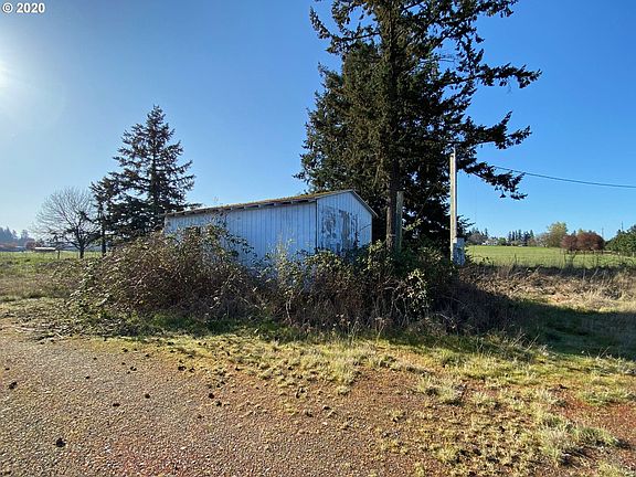 2nd image of 31898 S Highway 213