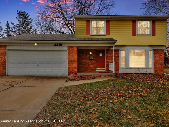 2216 Tulane Dr, Lansing, MI 48912