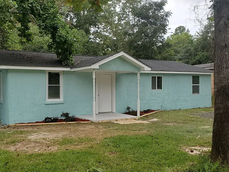 155 Circle Dr — Photo 10