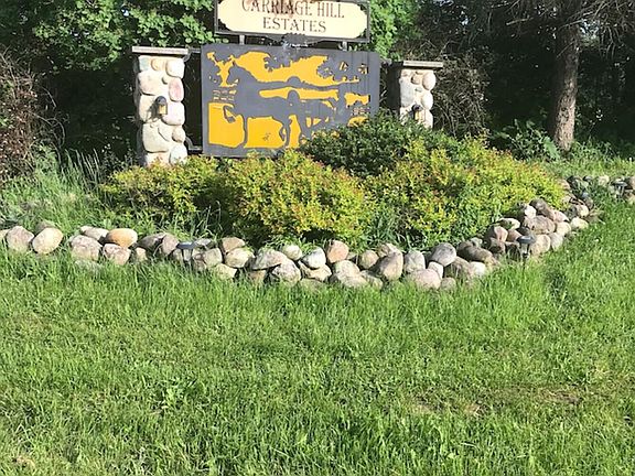 2nd image of 4127 Carriage Hill Dr