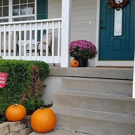 Long hard to find sitting porch!  Watch sunsets from here.