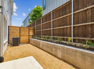 Guest House in Lakewood, Dallas, TX 75214