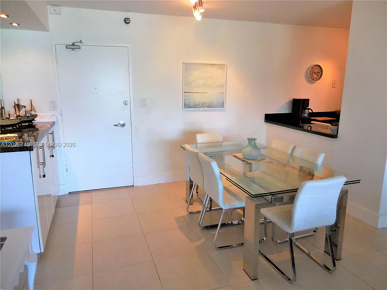 5151 Collins Ave #519 — Photo 38