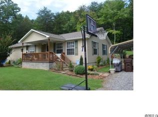 82 Basin Creek Dr, Taylorsville, NC 28681