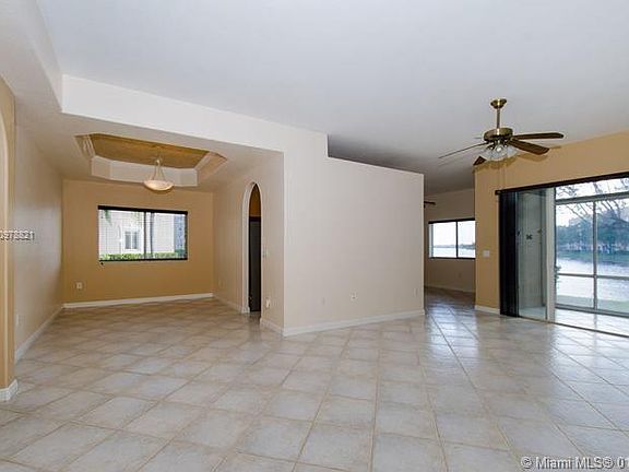 5th image of 7981 Exeter Blvd W #101