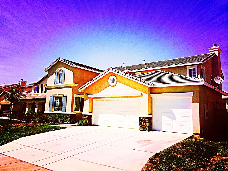 1st image of 28918 Golden Dawn Dr