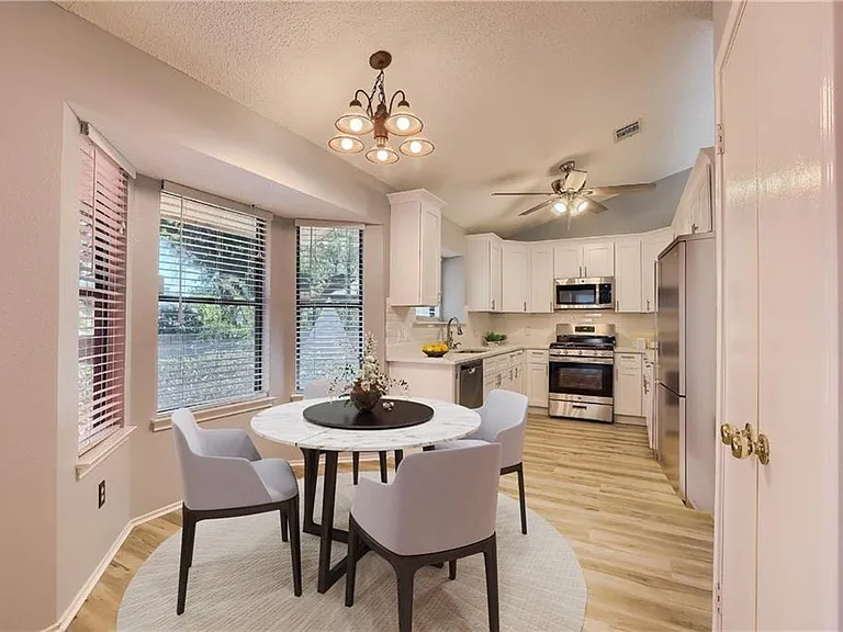 15025 Wells Port Dr — Photo 3
