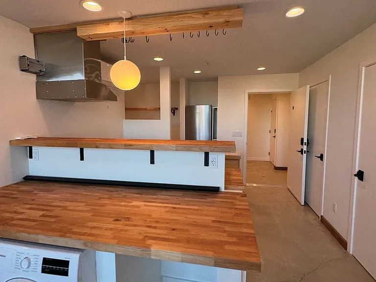 330 W Bonita Ave #2 — Photo 6
