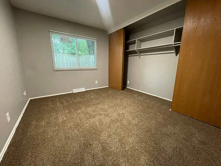 Garden Ridge Apartments — Photo 48