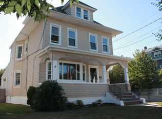 202 Fern Ave, Lyndhurst, NJ 07071