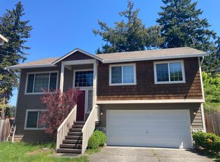 4215 144th St SW, Lynnwood, WA 98037