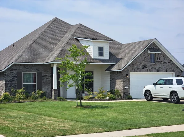 123 Livingston Dr, Bossier City, LA 71112