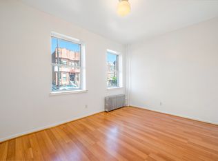 32-37 43rd St #1F, Astoria, NY 11103