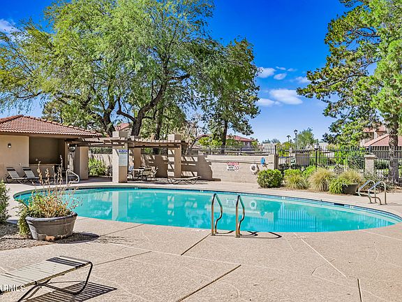 3rd image of 8625 E BELLEVIEW Place #1038