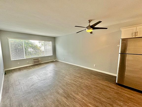 2nd image of 4471 44th St APT 105