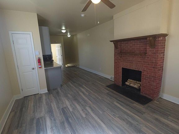 2nd image of 1908 Darby Rd #1
