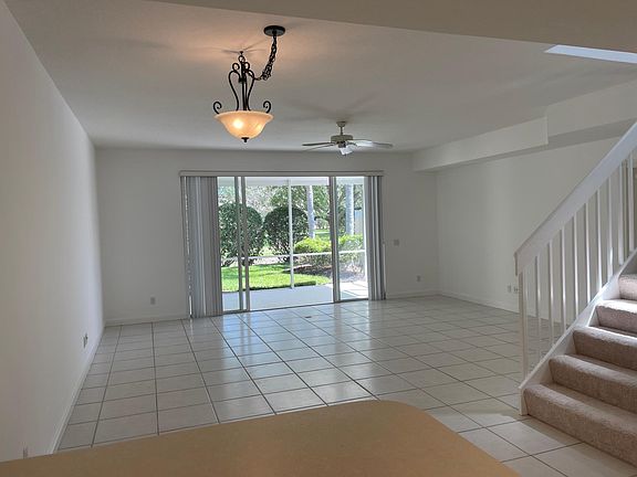 4th image of 7904 Bergamo Ave
