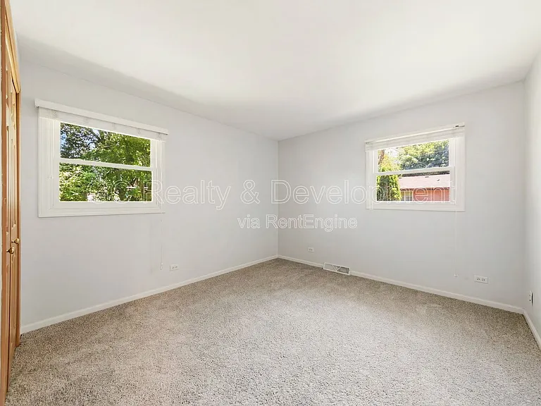 1388 Gardina Vis — Photo 10