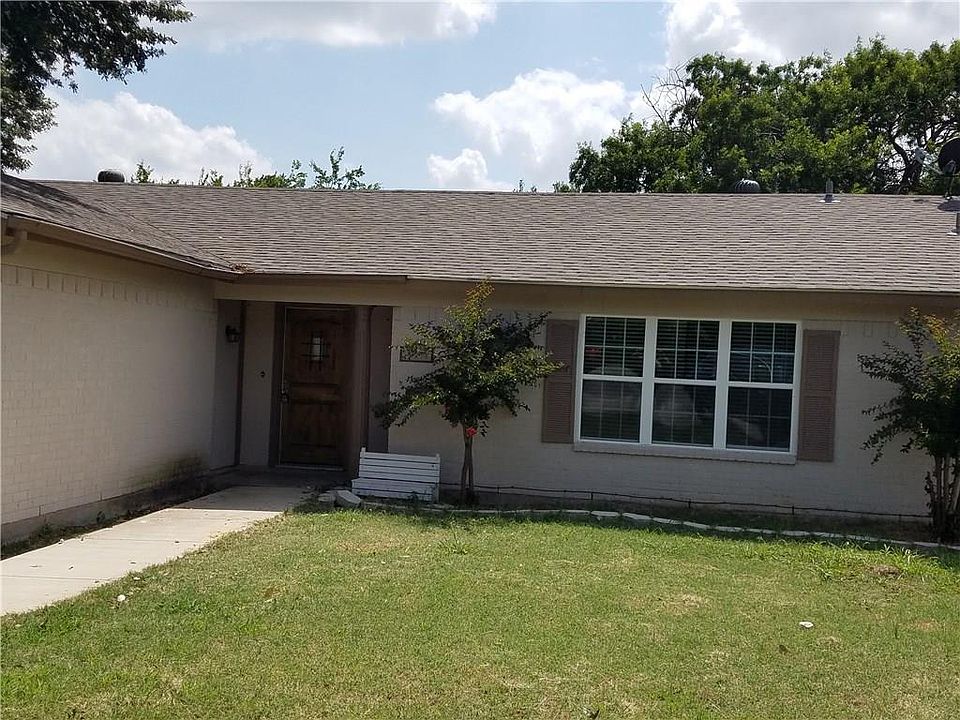 1st image of 2604 Stoneridge Ct