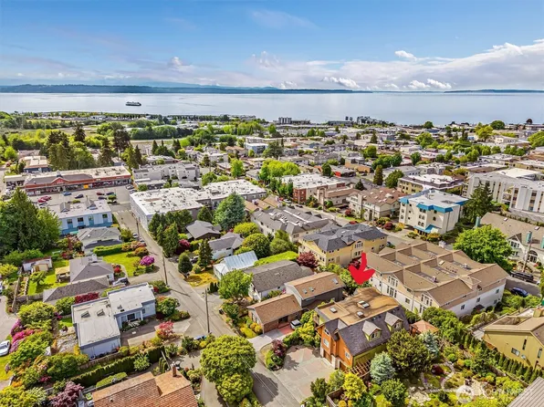 545 Holly Drive, Edmonds, WA 98020
