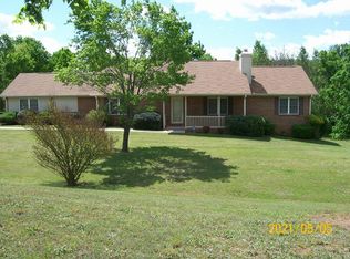512 Cherrystone Lake Rd, Chatham, VA 24531