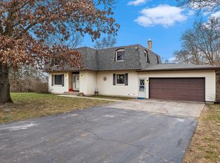 4918 Chauncey Dr NE, Belmont, MI 49306