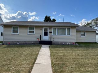 1504 Perry St, Algoma, WI 54201
