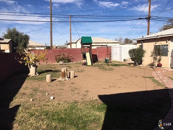 3rd image of 1224 Vine St