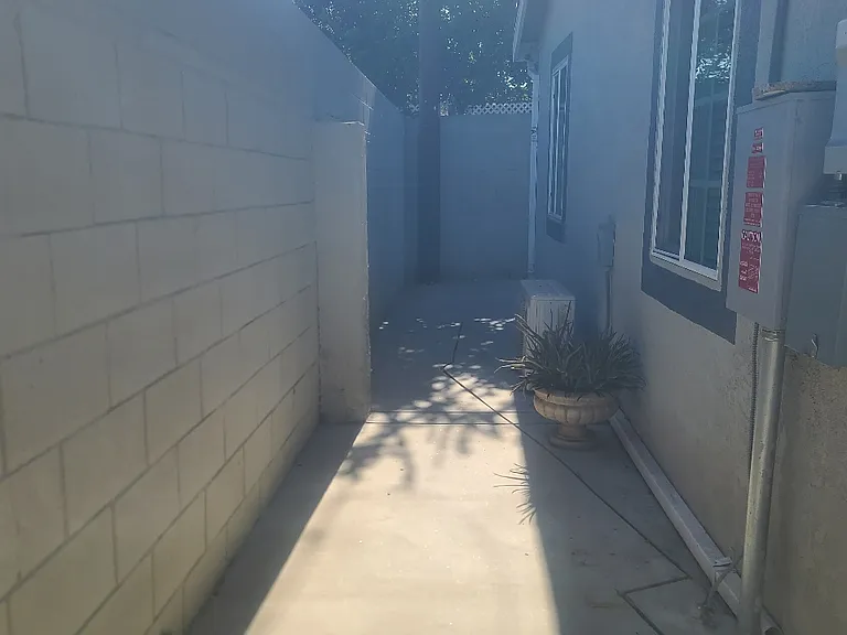 8826 Tyrone Ave #1 — Photo 7