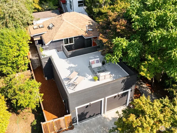 6008 57th Avenue NE, Seattle, WA 98115