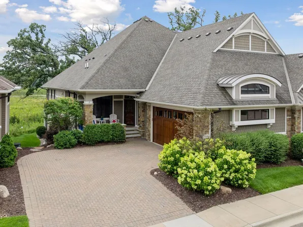 299 Bellwether Path, Wayzata, MN 55391