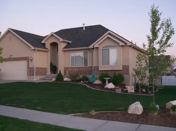 1359 W 2175 S, Syracuse, UT 84075