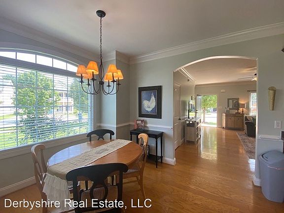 4th image of 504 Capstone Dr