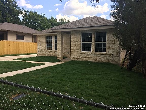3rd image of 1612 W Ashby Pl