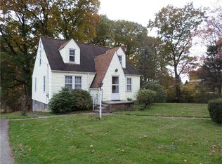 2131 Spooky Hollow Rd, Lower Burrell, PA 15068